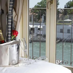 **** Hotel Dei Dragomanni Italië